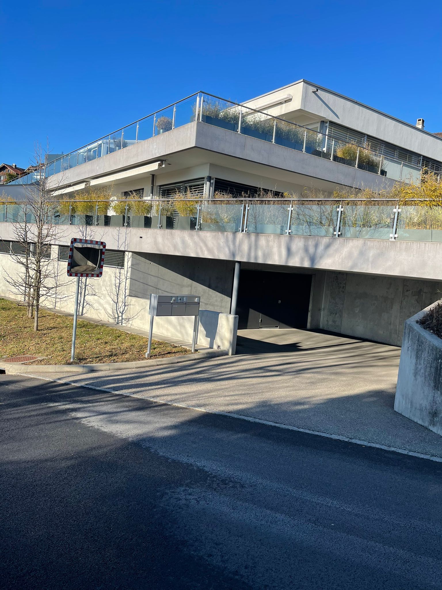 7c76e7d4-90ed-4c07-b318-3eda998ad8f3